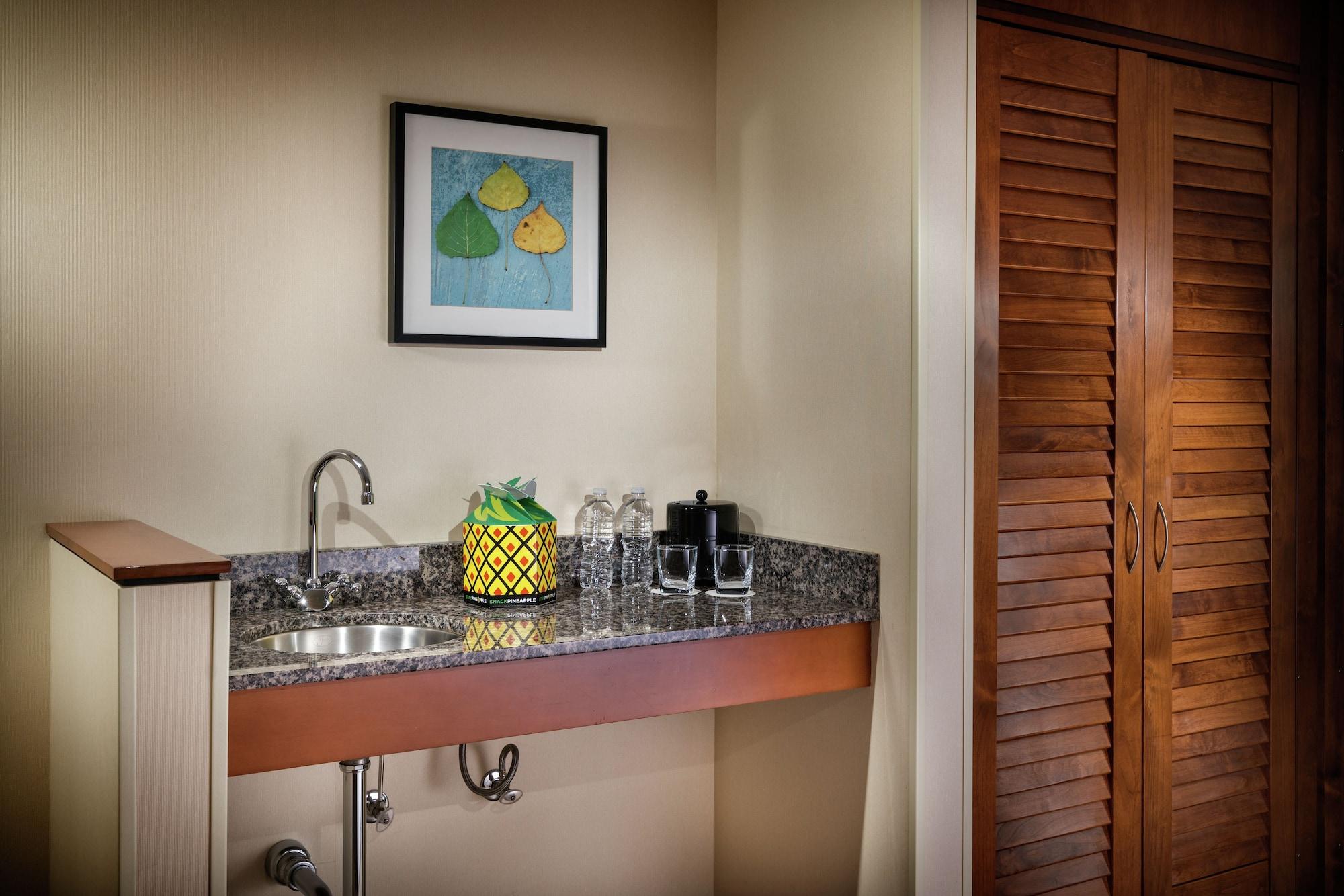Staypineapple, Watertown Hotel, University District Seattle Buitenkant foto